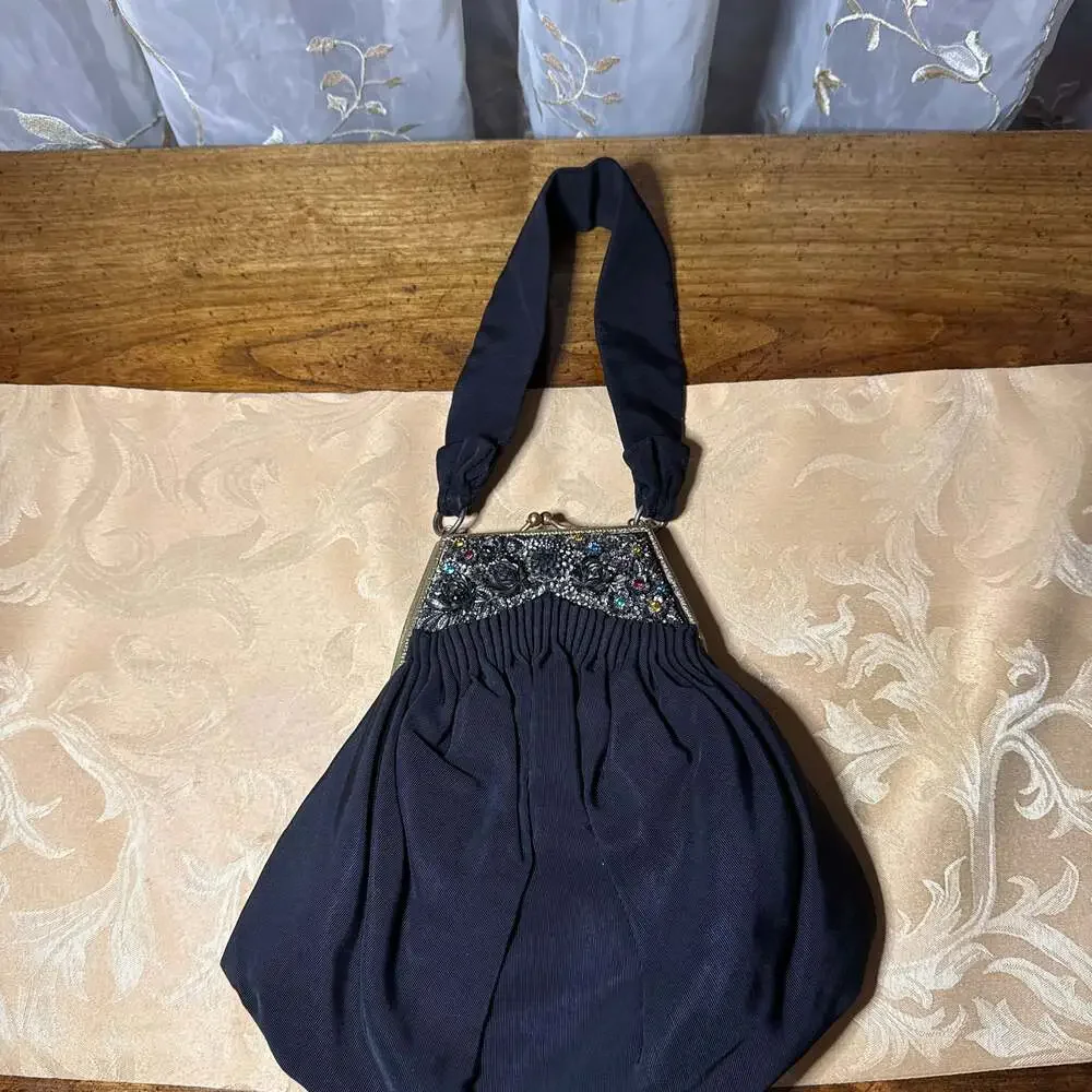Vintage 1940s Vharlry Original Black‎ Handbag with Ornate Jeweled Filigree Clasp